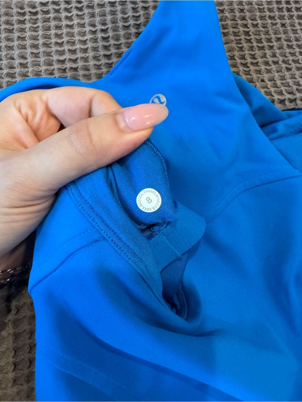 lululemon athletica Bright Blue High-Neck Active Crop & Bike Shorts Set - Picture 4 of 8